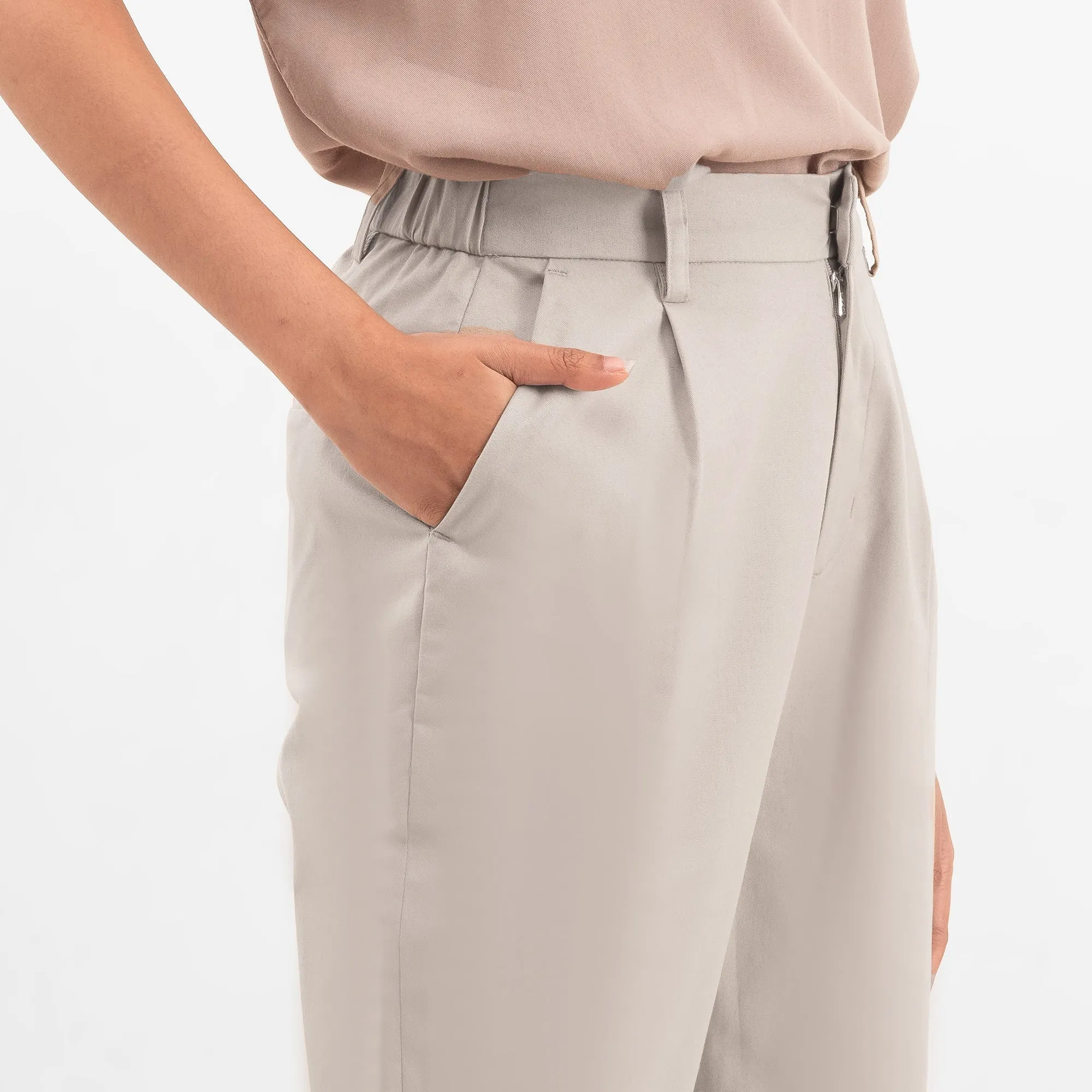 Classic Chino Pants (Minor Reject)