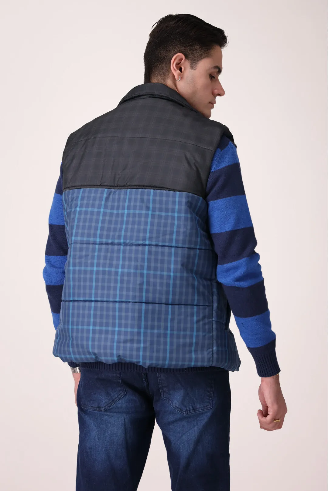 COLOR BLOCK SLEEVELESS JACKET
