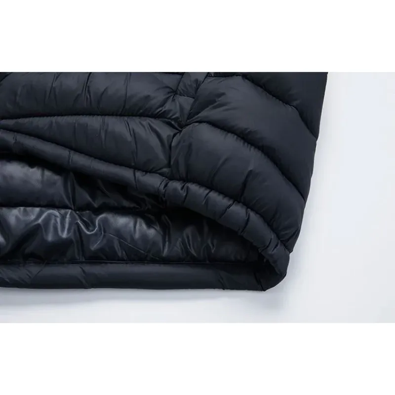 Men's weatherproof puffer jacket with hood and zip