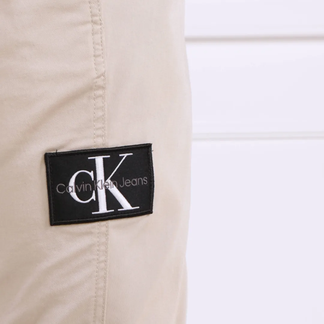 Monologo Badge Casual Chino