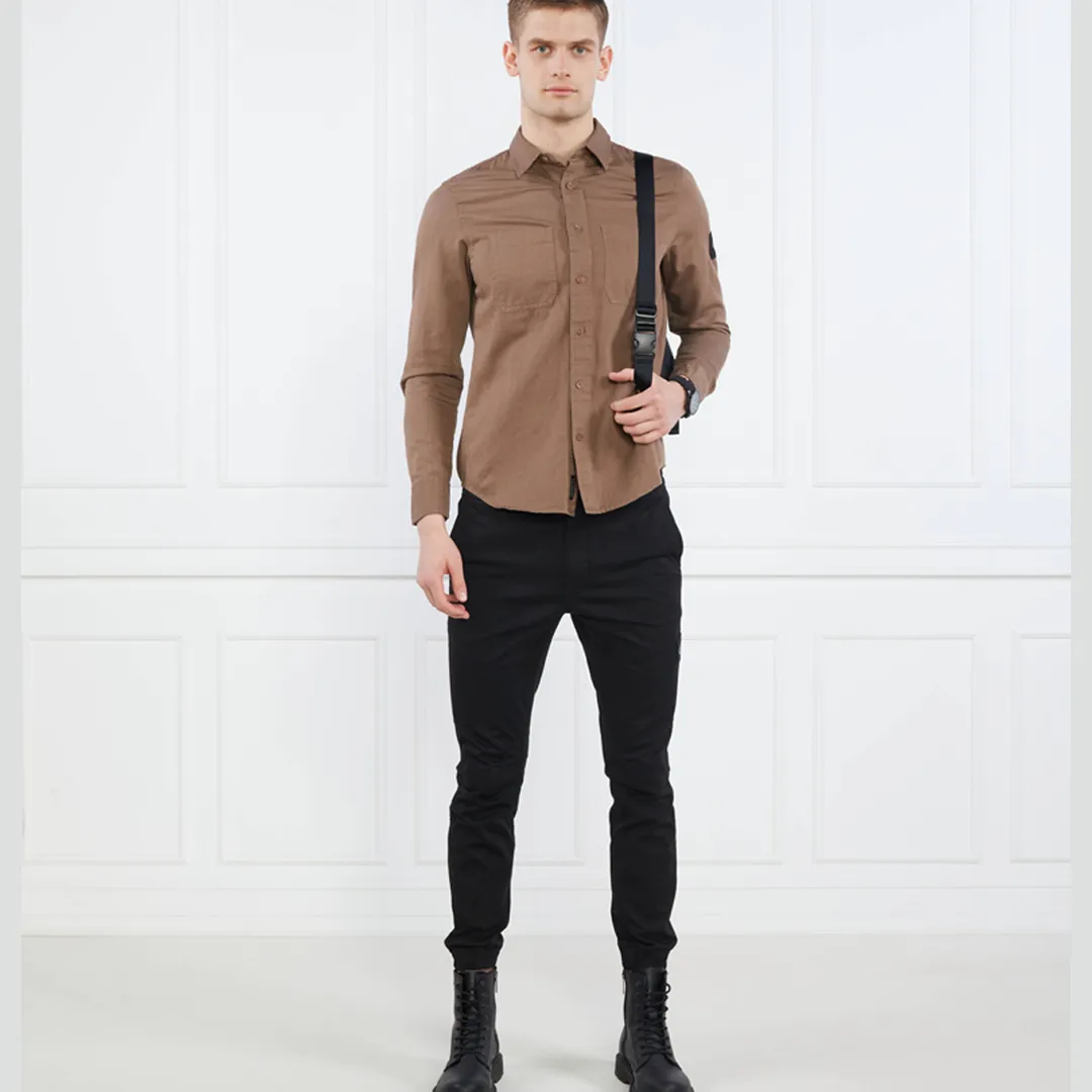 Monologo Badge Casual Chino