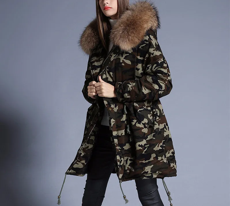 Stylish Winter Warm Women's Down Jacket With Fur