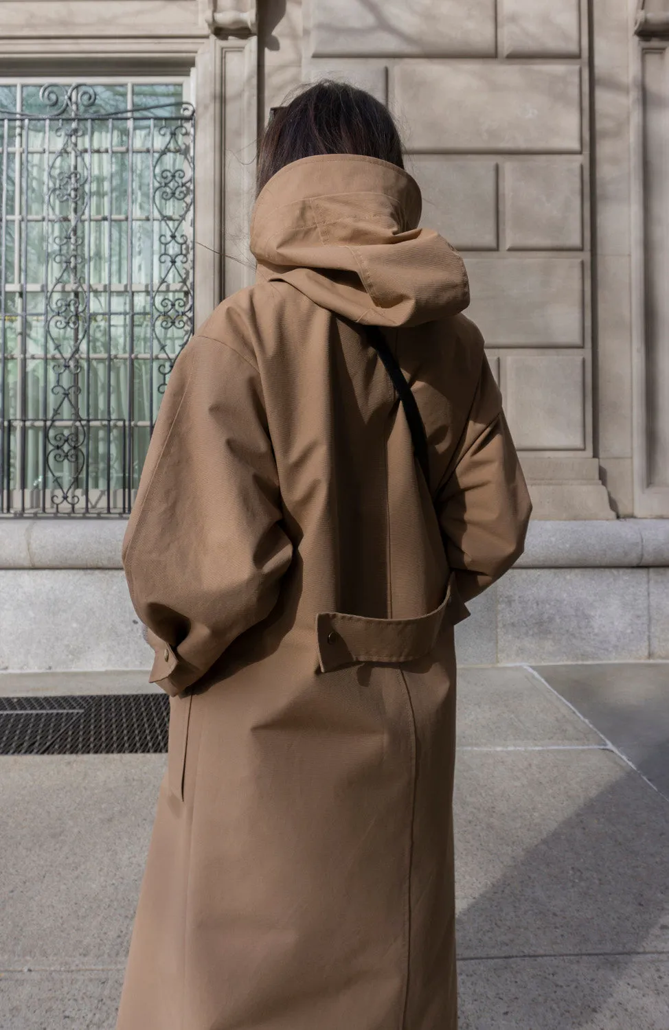 WATERPROOF BROWN COAT