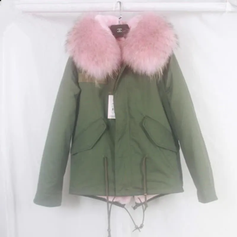 Women's Winter Casual Polyester Hooded Short Parka With Raccoon Fur