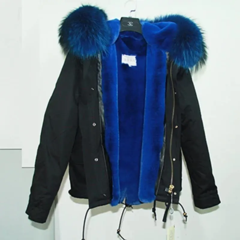 Women's Winter Casual Polyester Hooded Short Parka With Raccoon Fur