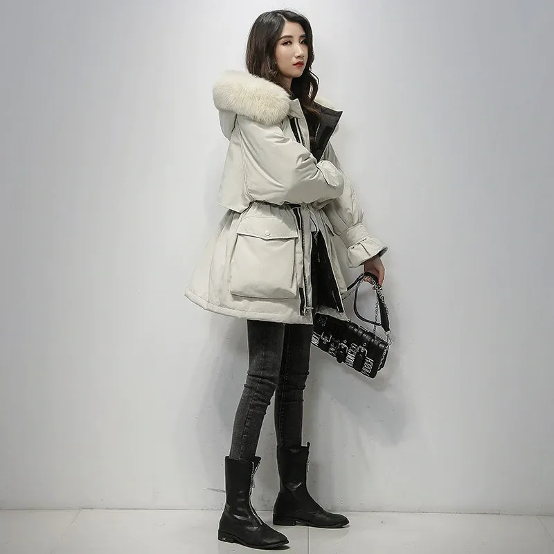 Women's Winter Polyester Hooded Warm Parka With Fox Fur
