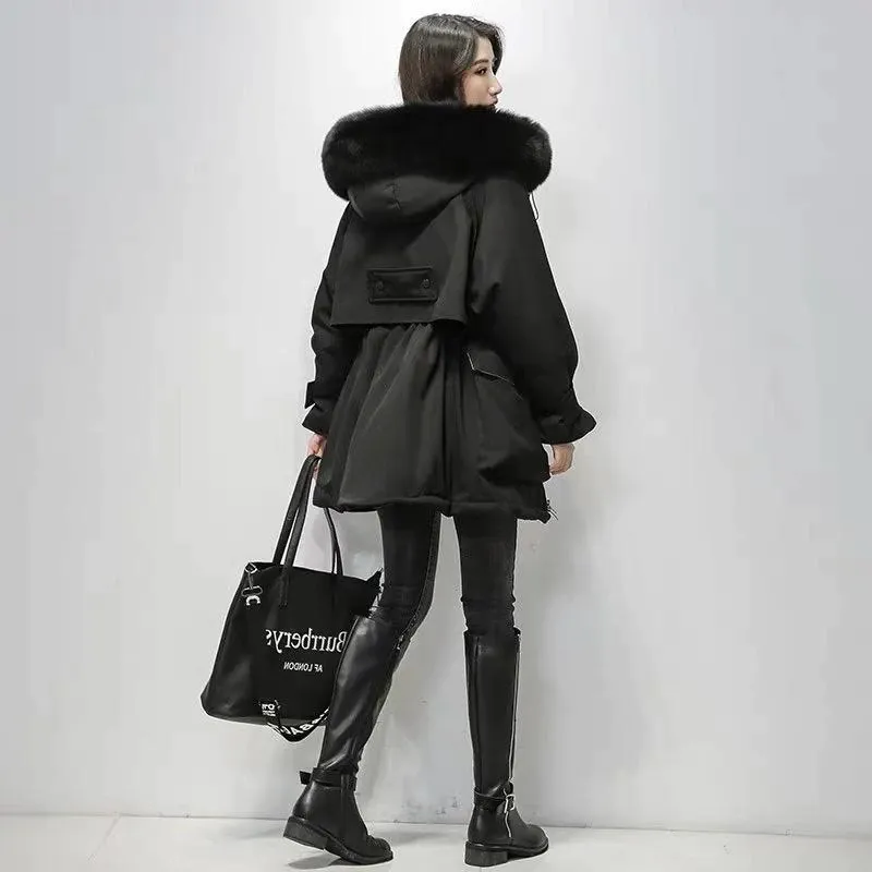 Women's Winter Polyester Hooded Warm Parka With Fox Fur